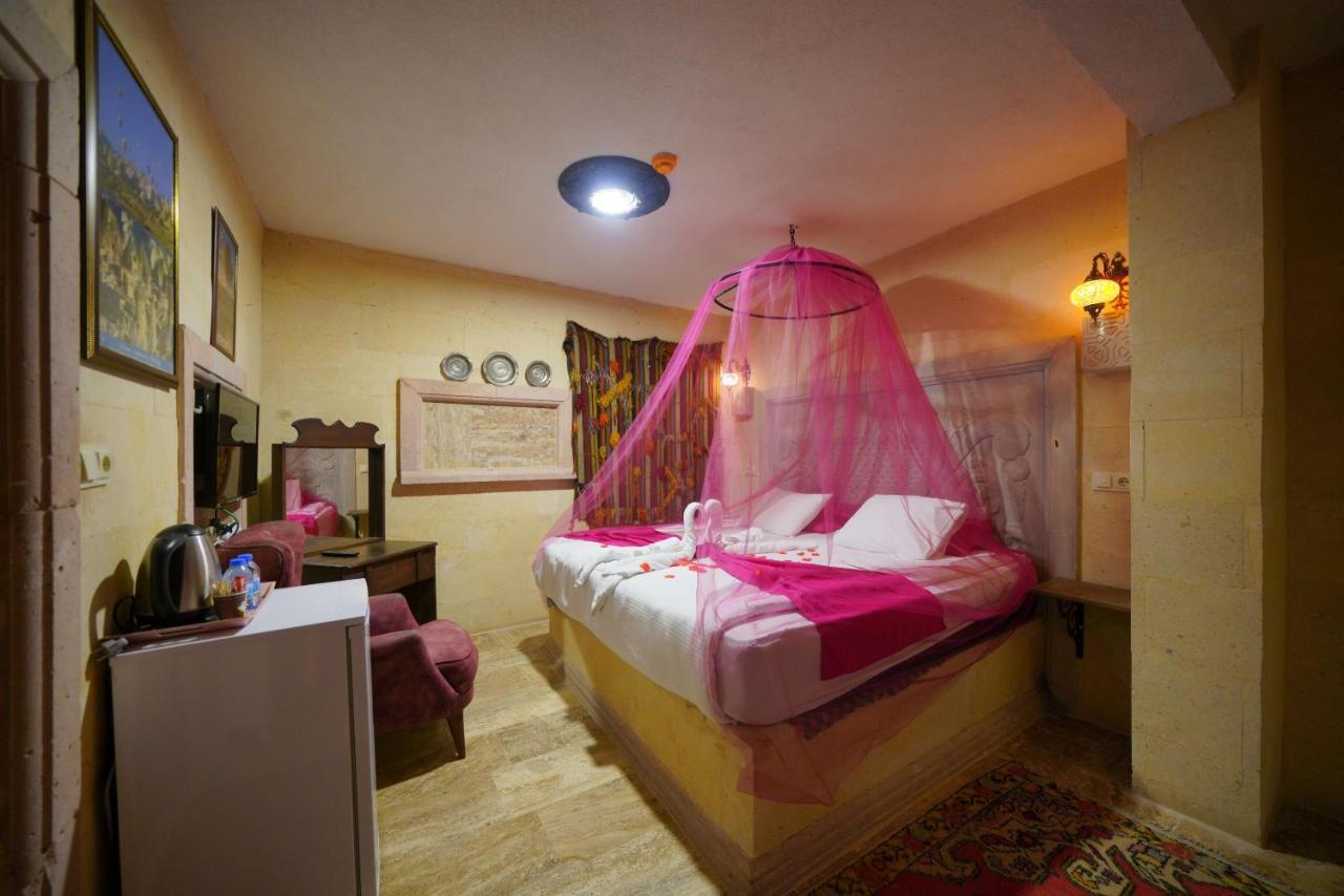 Lucky Luke Stone House Apartment Göreme Exterior photo
