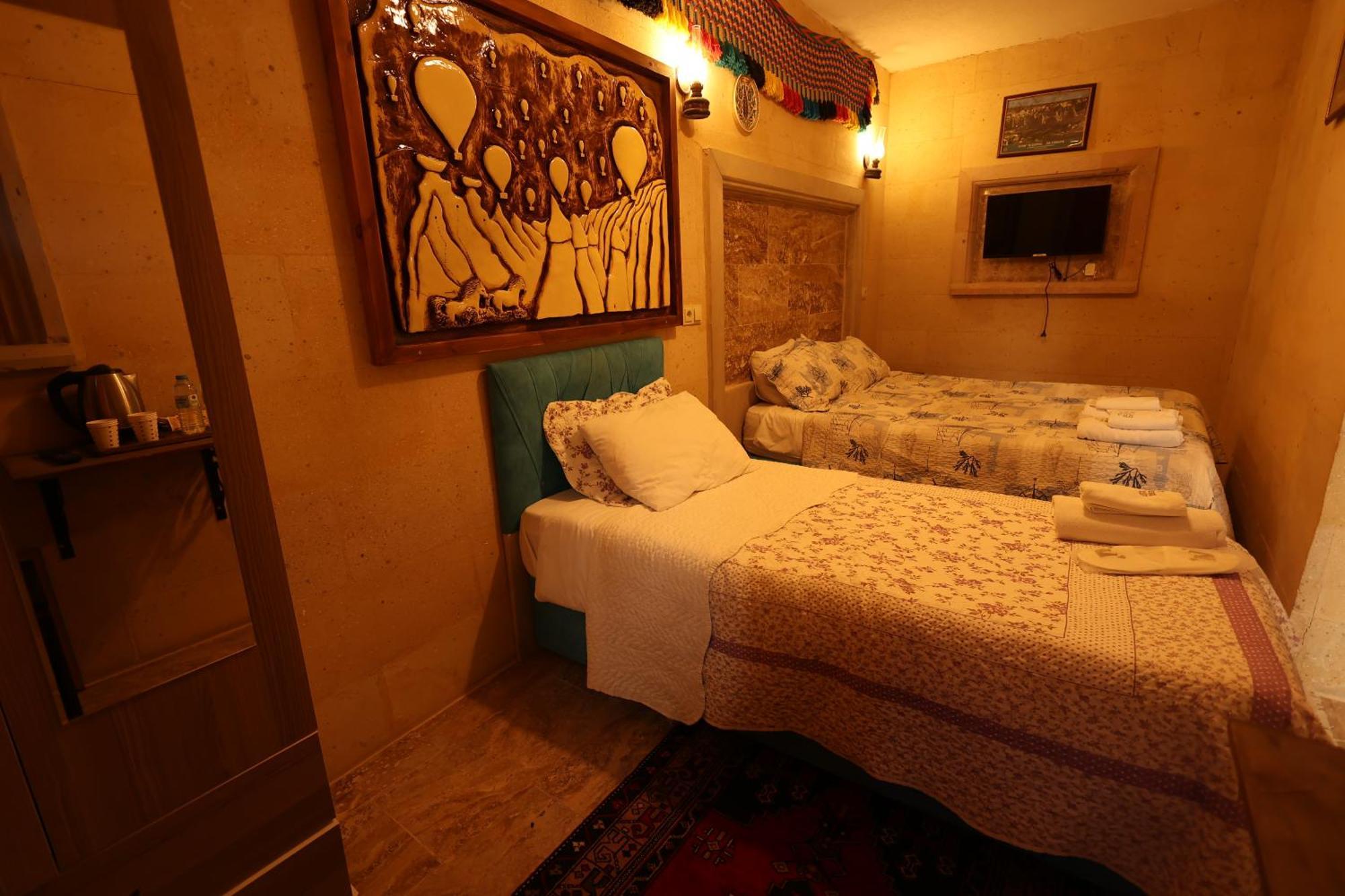 Lucky Luke Stone House Apartment Göreme Exterior photo
