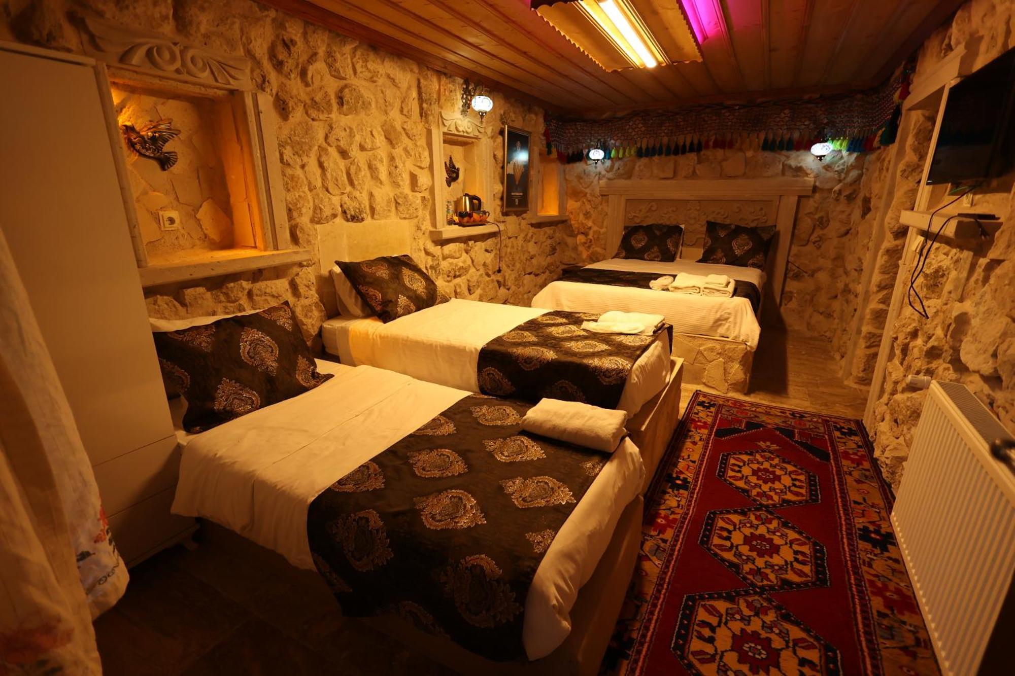 Lucky Luke Stone House Apartment Göreme Exterior photo