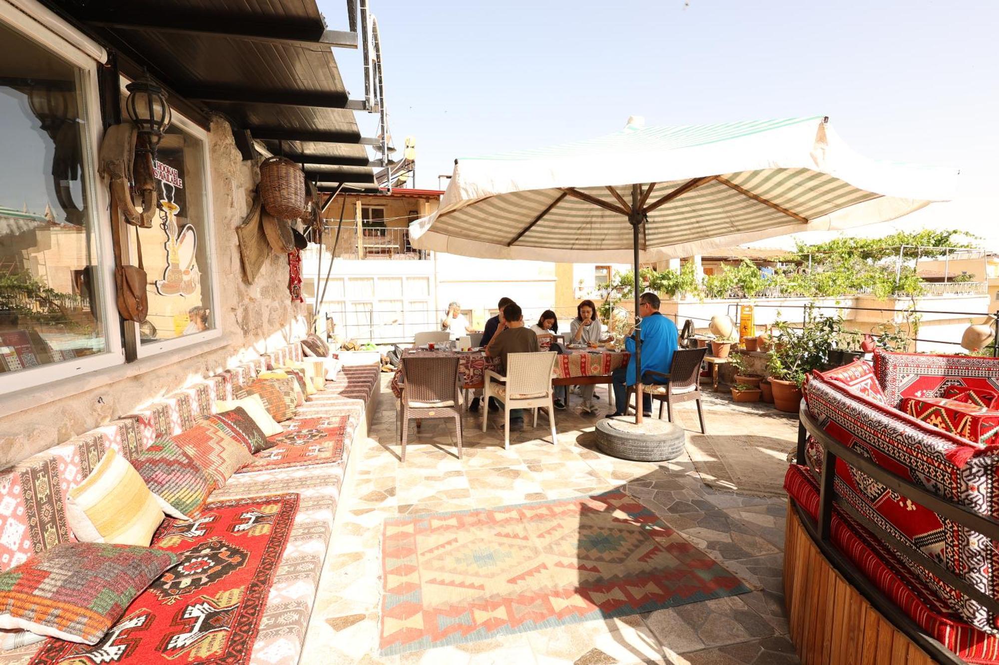 Lucky Luke Stone House Apartment Göreme Exterior photo